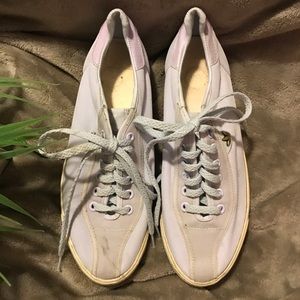 adidas tennis shoes / sneakers - authentic